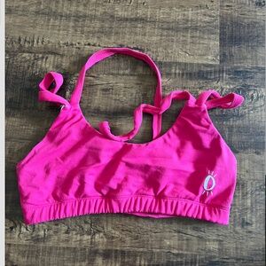 💖 Hot Pink Strappy Sports Bra - Brand: Halo XS/S 💖